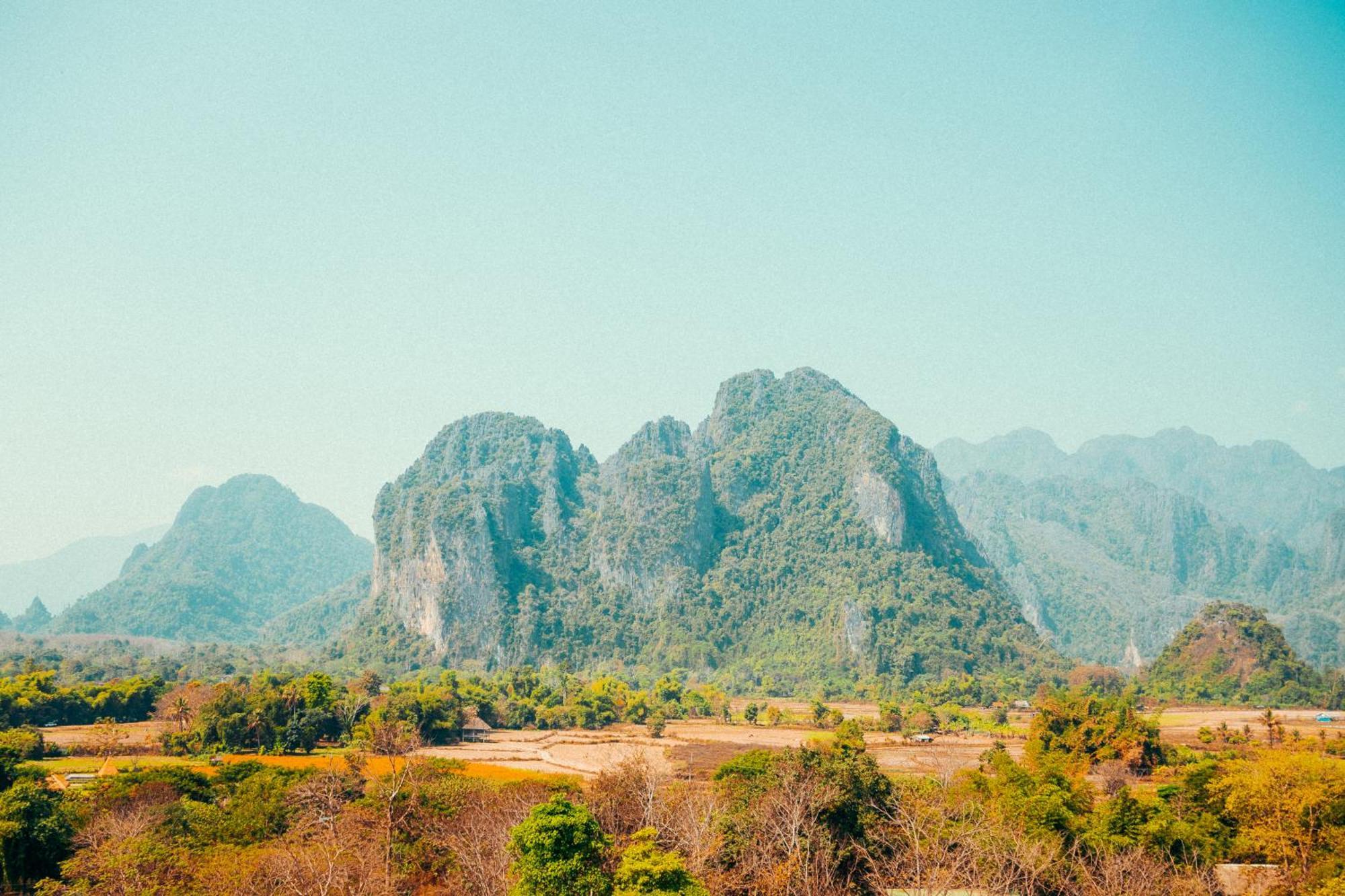 The Elephant Crossing Hotel Vang Vieng Esterno foto