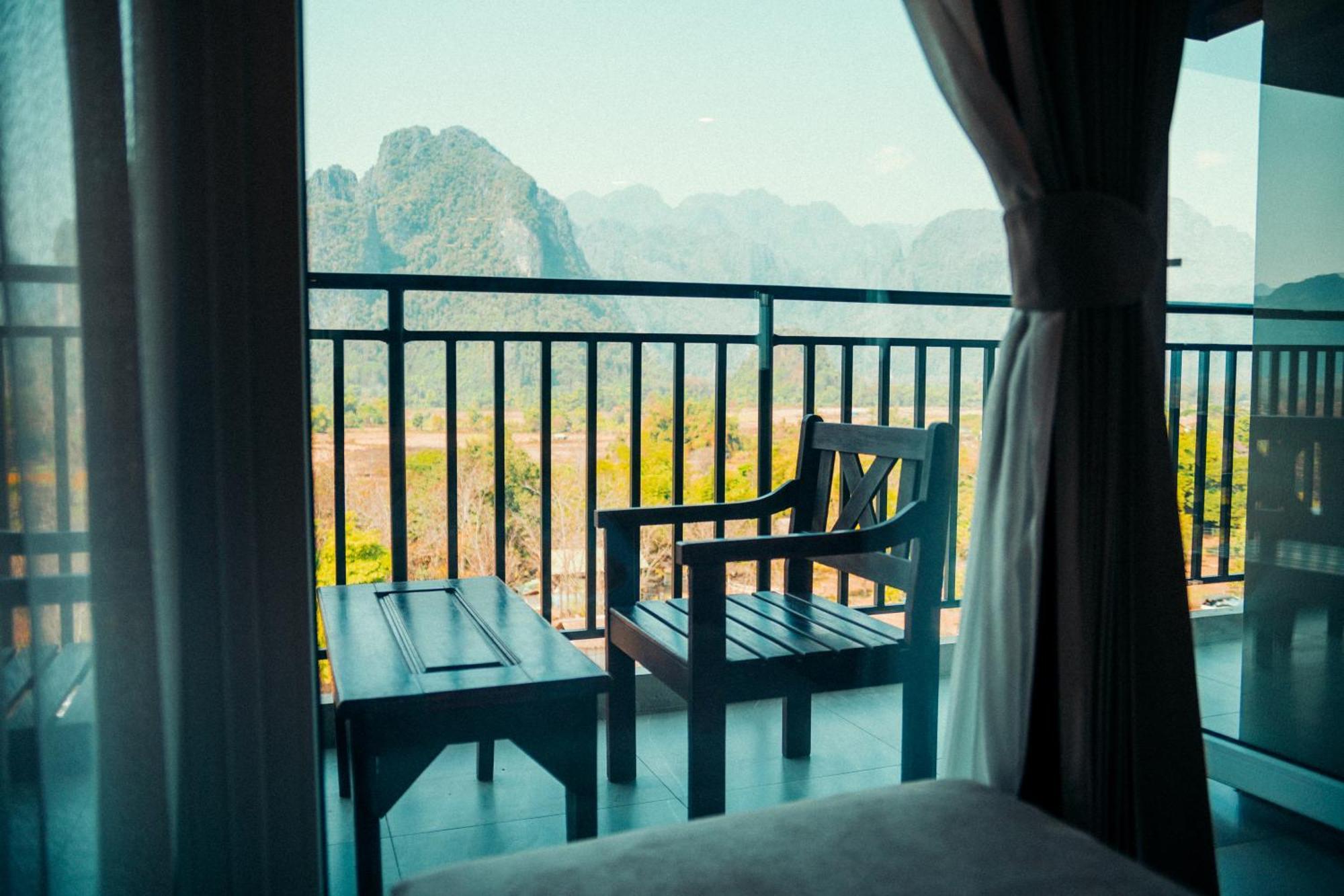 The Elephant Crossing Hotel Vang Vieng Esterno foto